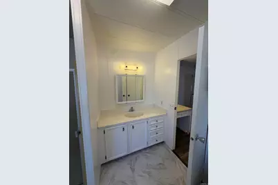 21223 Jimpson Way, Canyon Country, CA 91351 - Photo 9