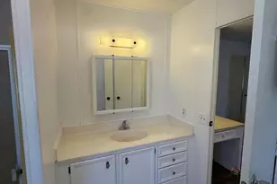 21223 Jimpson Way, Canyon Country, CA 91351 - Photo 9