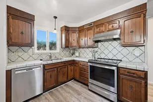 8851 Sovereign Rd, San Diego, CA 92123 - Photo 11