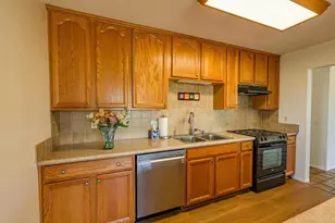 3159 Blackwell Dr, Vista, CA 92084 - Photo 5