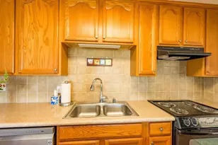 3159 Blackwell Dr, Vista, CA 92084 - Photo 7