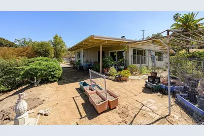 3159 Blackwell Drive, Vista, CA 92084 - Photo 17