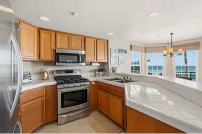 400 N The Strand #7, Oceanside, CA 92054 - Photo 13