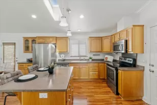 8975 Lawrence Welk Dr, Escondido, CA 92026 - Photo 3