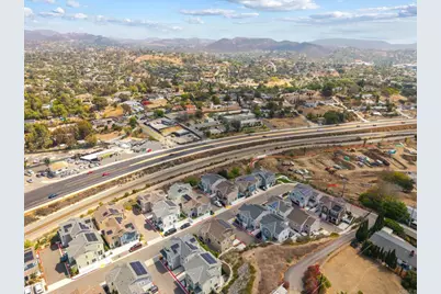1515 Wingwood Lane, Vista, CA 92083 - Photo 47