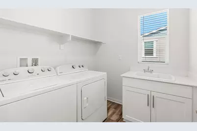 1515 Wingwood Lane, Vista, CA 92083 - Photo 21
