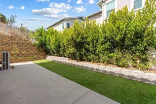 1515 Wingwood Ln, Vista, CA 92083 - Photo 11
