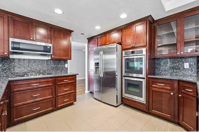 10168 Diamond Head Court, Spring Valley, CA 91977 - Photo 9