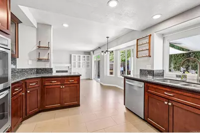 10168 Diamond Head Court, Spring Valley, CA 91977 - Photo 11