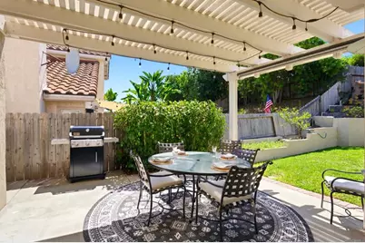 1702 Avenida Vista Labera, Oceanside, CA 92056 - Photo 11