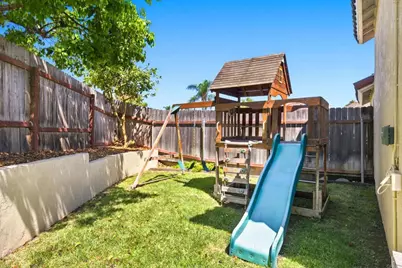 1702 Avenida Vista Labera, Oceanside, CA 92056 - Photo 33
