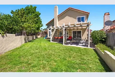 1702 Avenida Vista Labera, Oceanside, CA 92056 - Photo 31