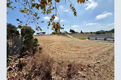 1916 Grey Rabbit Hollow Lane, Fallbrook, CA 92028 - Photo 19