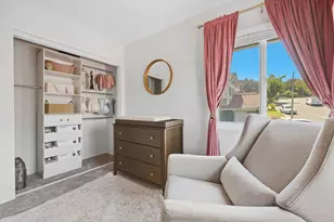 2016 Badger Glen, Escondido, CA 92029 - Photo 17