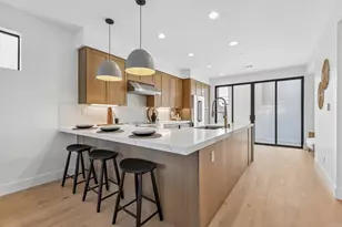 4060 4062 Haines St, San Diego, CA 92109 - Photo 9