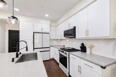 1714 Fairlead Ave, Carlsbad, CA 92011 - Photo 3
