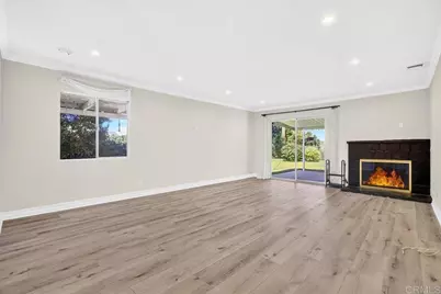 183 Sandberg Street, Thousand Oaks, CA 91360 - Photo 5