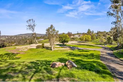18065 Avenida Alondra, Rancho Santa Fe, CA 92067 - Photo 9