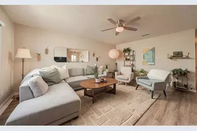 55 E E Street, Encinitas, CA 92024 - Photo 5