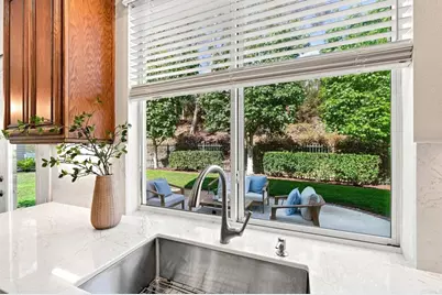7016 Wildrose, Carlsbad, CA 92011 - Photo 13