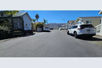 32000 Riverside Drive #J5, Lake Elsinore, CA 92530 - Photo 17