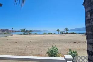 32000 Riverside Dr, Lake Elsinore, CA 92530 - Photo 11