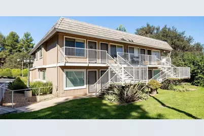 27739 Mountain Meadow Road #8, Escondido, CA 92027 - Photo 15