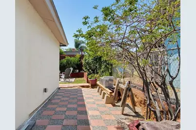 4925 Siesta Drive, Oceanside, CA 92057 - Photo 39