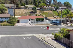 13553 Carriage Rd, Poway, CA 92064 - Photo 41
