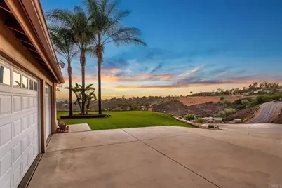 15844 Broad Oaks Road, El Cajon, CA 92021 - Photo 7