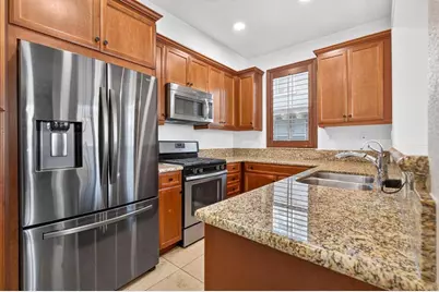 1830 Crimson Court #11, Chula Vista, CA 91913 - Photo 3