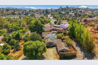 919 Valley Dr, Vista, CA 92084 - Photo 55