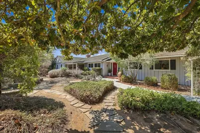 919 Valley Dr, Vista, CA 92084 - Photo 1