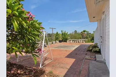 1701 Acacia Lane, Fallbrook, CA 92028 - Photo 33