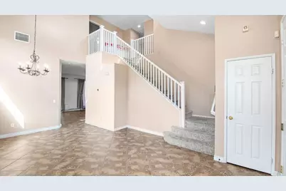 38977 Lone Cir, Murrieta, CA 92563 - Photo 5