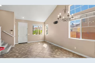 38977 Lone Cir, Murrieta, CA 92563 - Photo 3