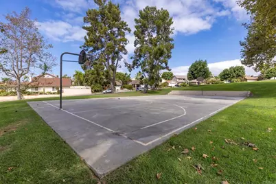2606 Sombrosa Street, Carlsbad, CA 92009 - Photo 39