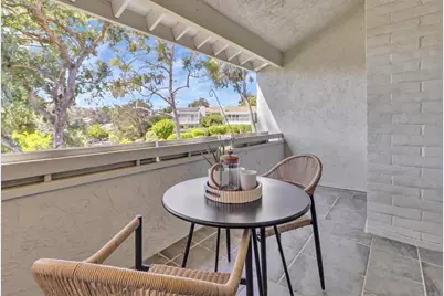5524 Caminito Herminia, La Jolla, CA 92037 - Photo 23