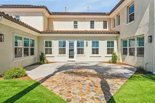 6951 Amber Ln, Carlsbad, CA 92009 - Photo 21
