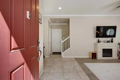 37375 Paseo Tulipa, Murrieta, CA 92563 - Photo 3