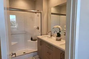 2606 Vibrant Glen, Escondido, CA 92026 - Photo 9