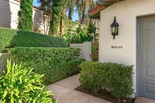 9606 Claiborne Square, La Jolla, CA 92037 - Photo 3