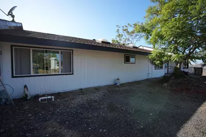 3730 Silverleaf Lane, Vista, CA 92084 - Photo 13