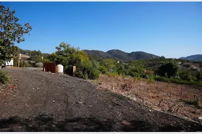 3730 Silverleaf Lane, Vista, CA 92084 - Photo 9
