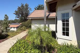 4452 Ramona Dr, Fallbrook, CA 92028 - Photo 5