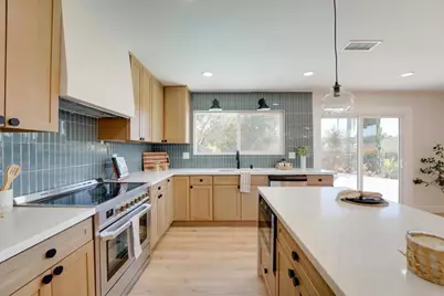 10236 Lake Meadow Lane, Escondido, CA 92026 - Photo 11