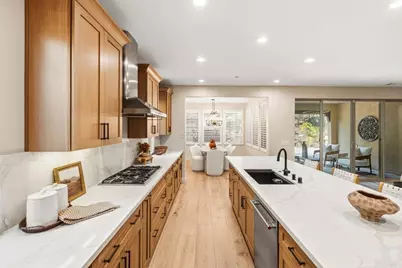 13572 Tierra Vista Circle, San Diego, CA 92130 - Photo 3