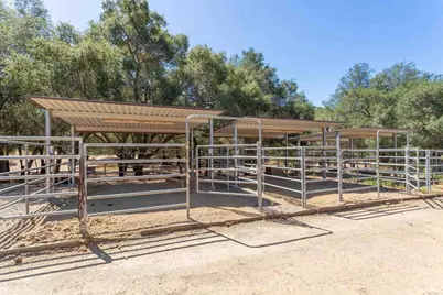 26285 Calle De Encinas, Valley Center, CA 92082 - Photo 35