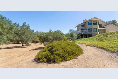 26285 Calle De Encinas, Valley Center, CA 92082 - Photo 41