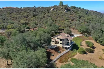 26285 Calle De Encinas, Valley Center, CA 92082 - Photo 51